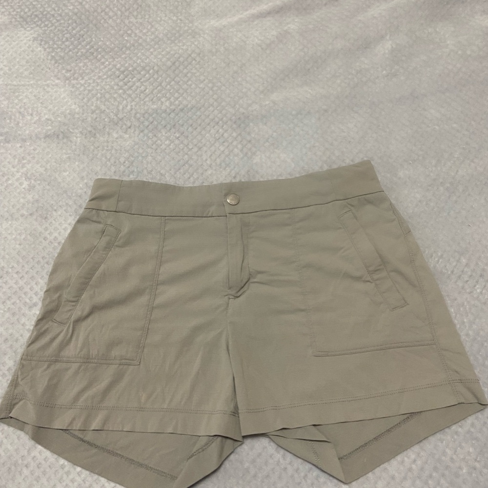 Women's Tan Shorts